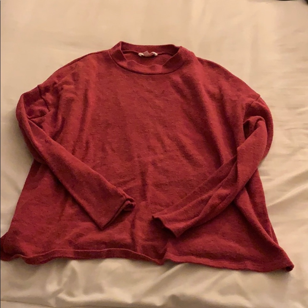 LG red/pink sweater